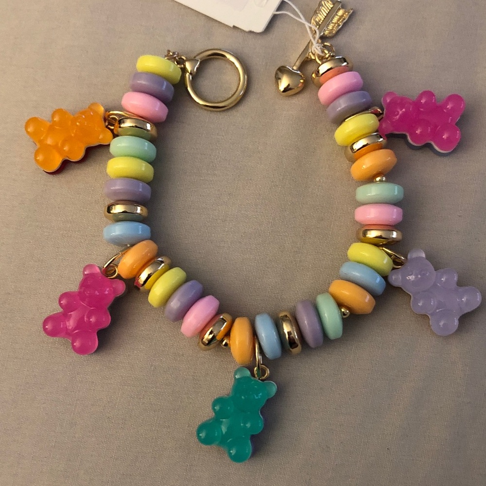 Betsey Johnson Gold Tone & Multi Color Beaded Bracelet Gummy Bear Charms NWT - Picture 7 of 12